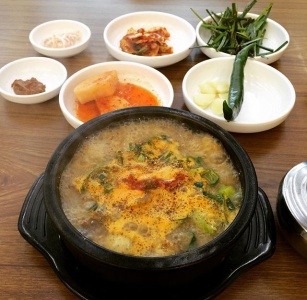 숙대/남영/효창 근처에 있는 맛집 후보 2번 입니다.