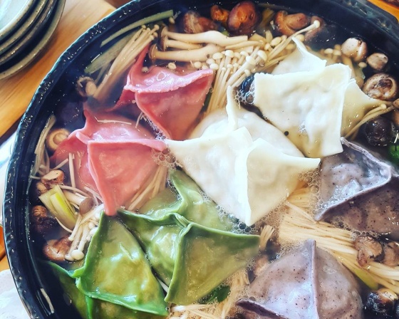 돌댕이석촌골농가맛집 , 경기도 이천시 호법면 송갈로 102-8