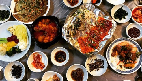 수정식당 매장 이미지