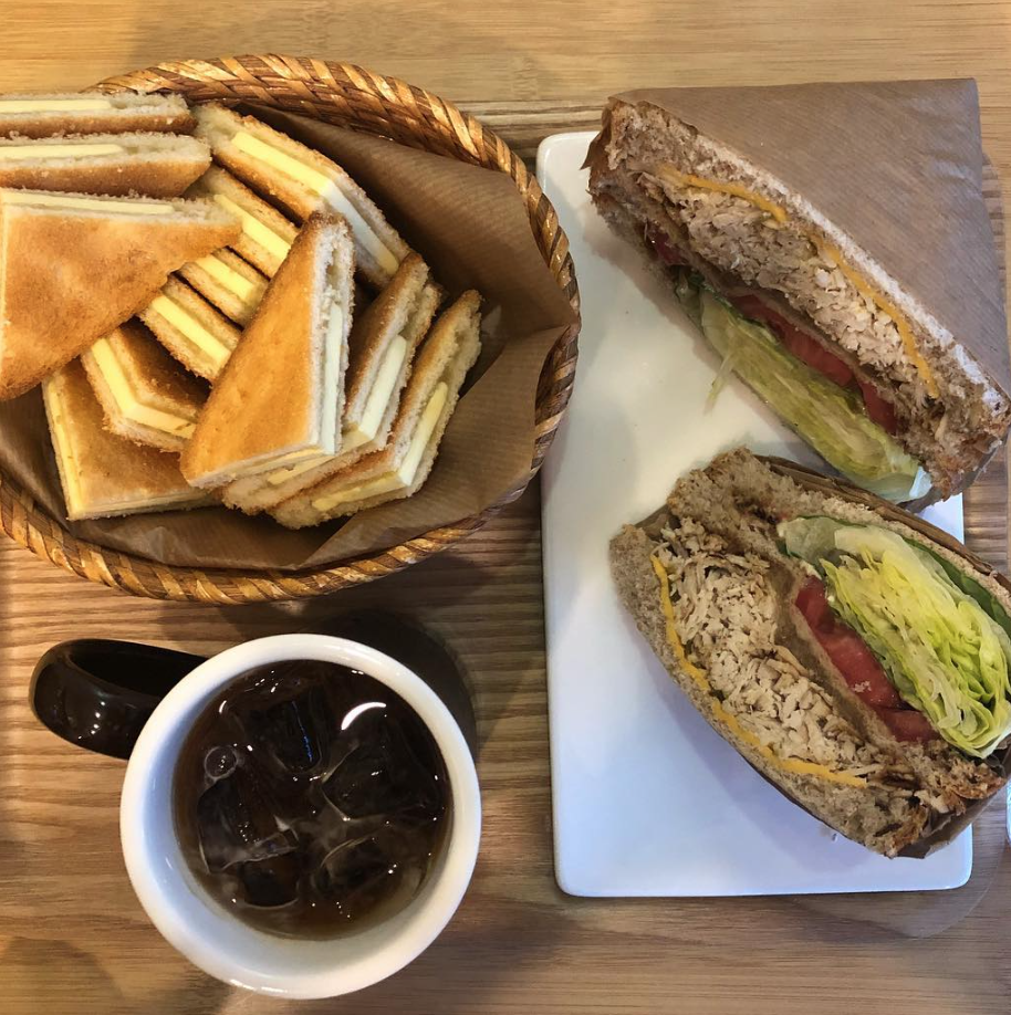 봉샌드 - 부산, 남구 대연 용호 | 맛집검색 식신