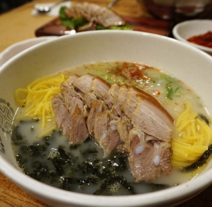 제주시내 근처에 있는 맛집 후보 4번 입니다.
