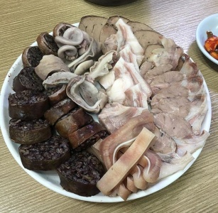 산수갑산 매장 사진, 서울특별시 중구 을지로20길 24