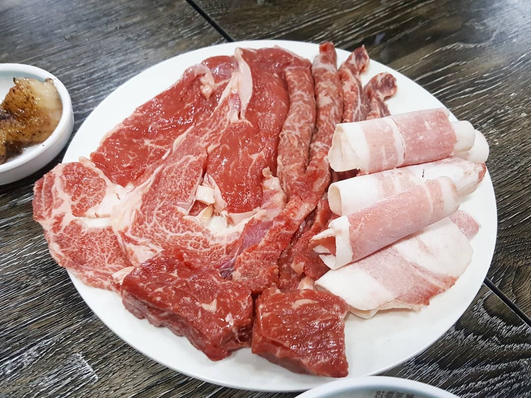 금성한우한돈 무한리필 - 경남, 함안 | 맛집검색 식신