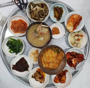 로타리식당 매장 사진, 전라남도 여수시 서교3길 2-1