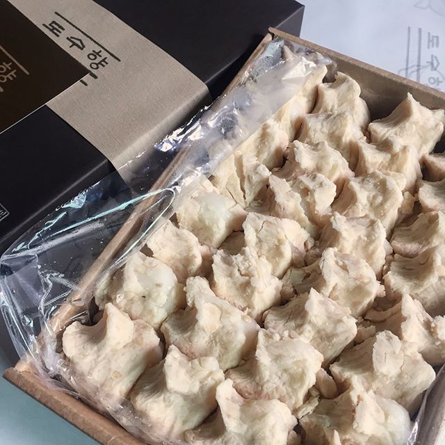 출처 : yun878787님 인스타그램