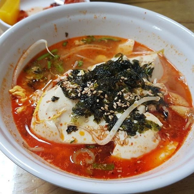 홍제동30년우동국수 - 서울 강북, 은평 불광 구파발 | 맛집검색 식신
