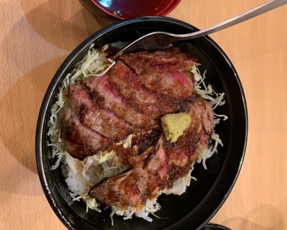 니쿠젠 ニクゼン 大名店 ,  2 Chome-12-17 Daimyō, Chūō-ku, Fukuoka-shi, Fukuoka-ken 810-0041 일본