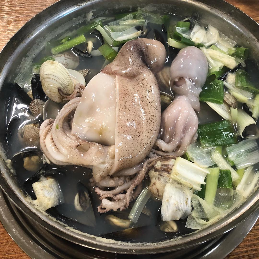 바다담은해물손칼국수 - 경기, 고양-덕양구 화정 행신 | 맛집검색 식신