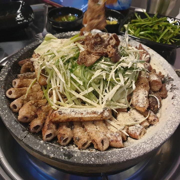 출처 : 천사곱창 인스타그램 검색 결과