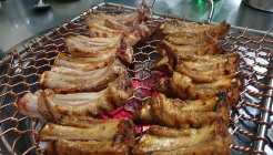 윤대감참숯등갈비 매장 이미지