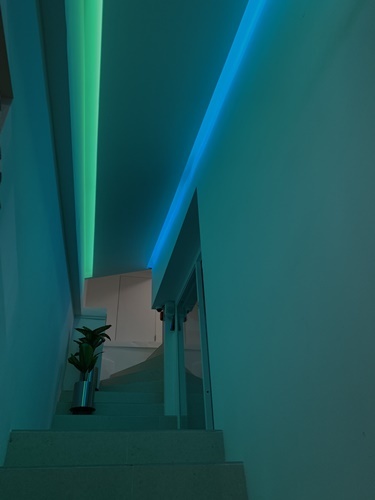 place_img