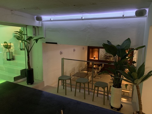 place_img