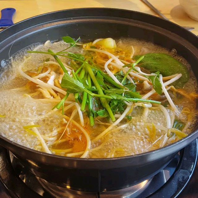 나서방샤브샤브칼국수 - 경기, 용인-처인구 | 맛집검색 식신