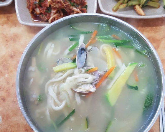 선희칼국수 , 경기도 양평군 강상면 강남로 1052-2