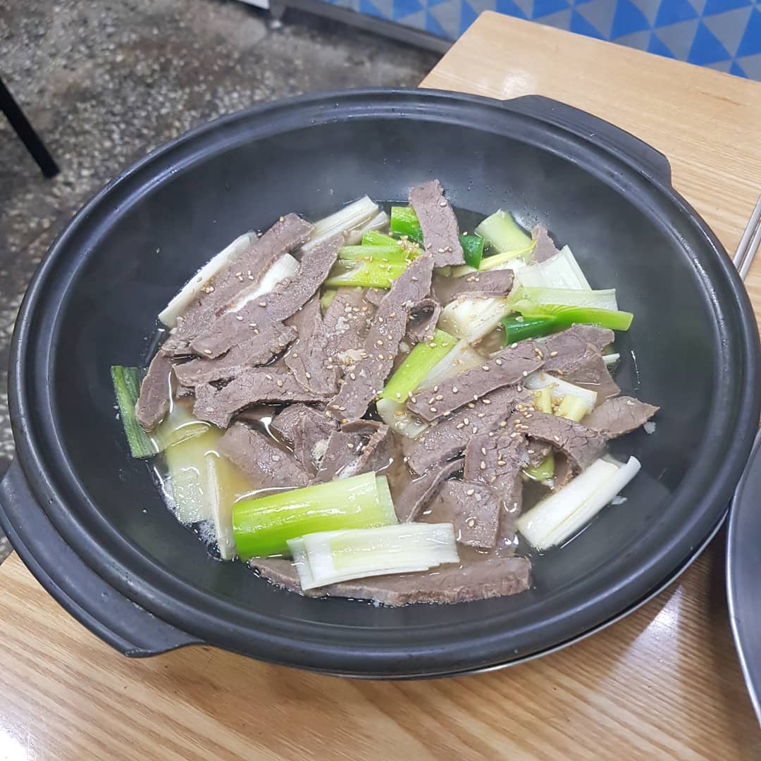 출처 : 부부냉면 인스타그램 검색 결과