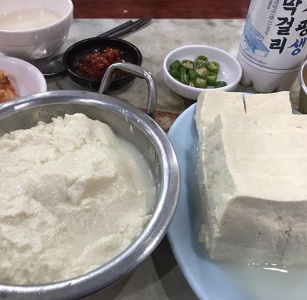 원조할아버지 손두부 매장 사진, 서울특별시 광진구 자양로 324