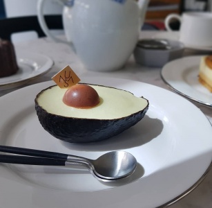 우나스 매장 사진, 서울특별시 강남구 도산대로 318