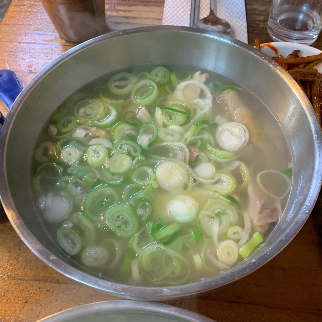 place_img