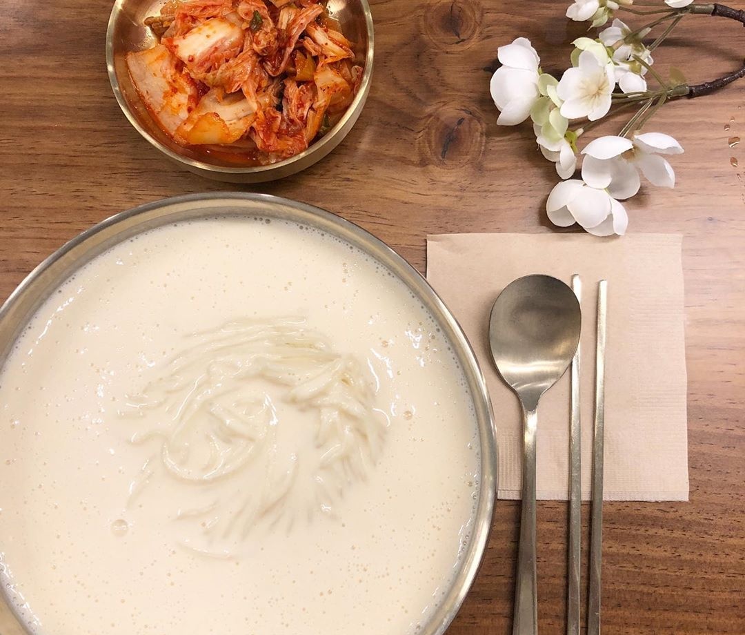 출처 : kkkimhjjj님의 인스타그램