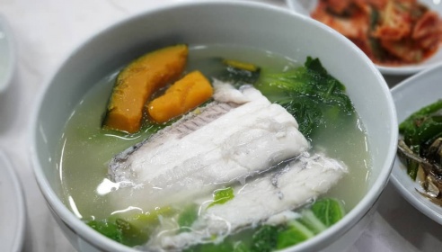 네거리식당 매장 이미지