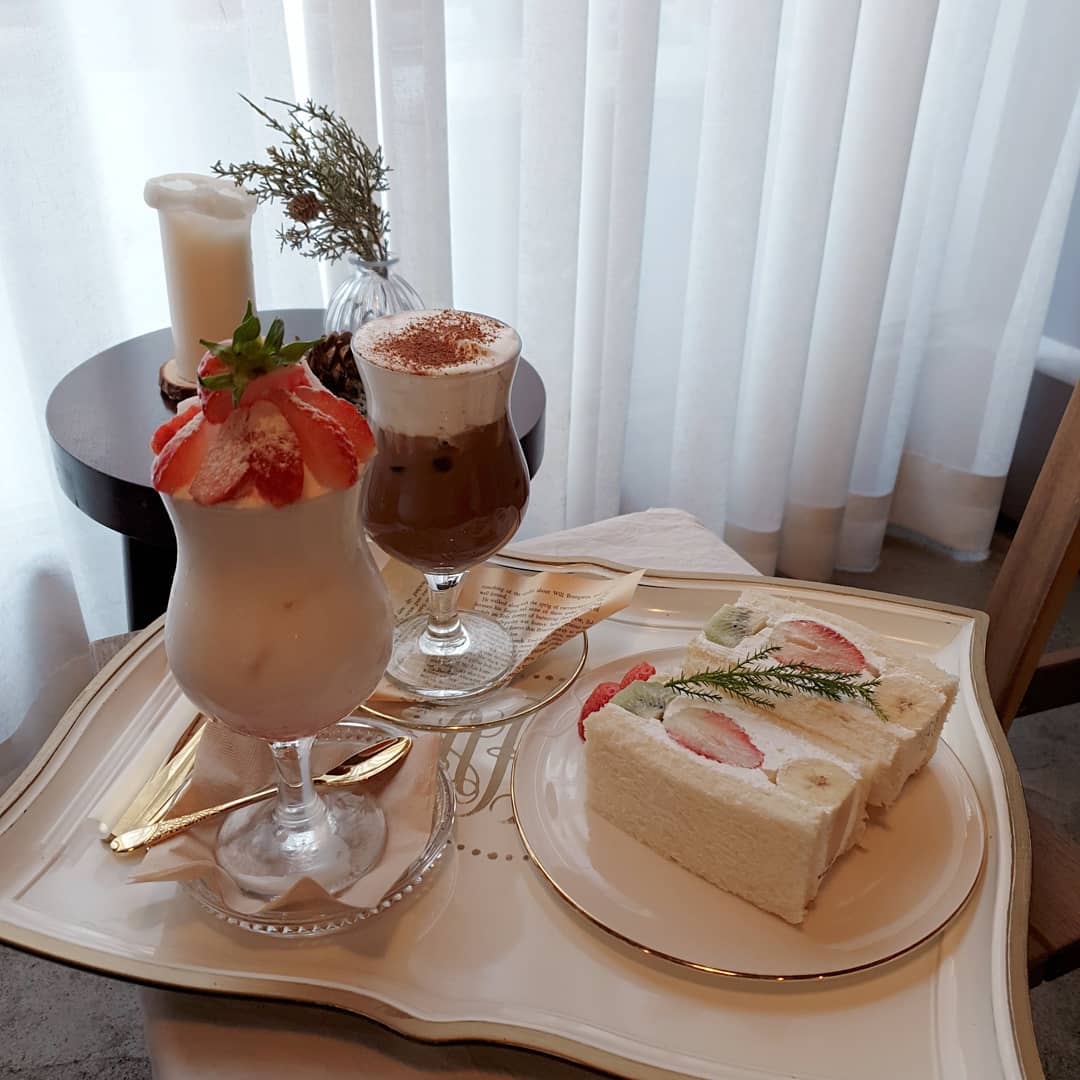 kape oneul-ui on-do|Daejeon Station / Eunhaeng / Daeheung /  pick the best restaurants, Cafe / Dessert pick the best restaurants