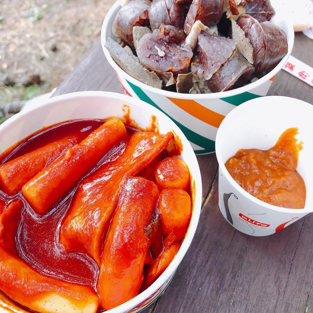 빨간떡볶이 - 부산, 해운대 | 맛집검색 식신
