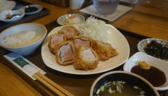 돈카츠팔월 매장 이미지