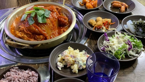 등갈비의신 매장 이미지