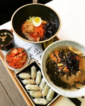 출렁다리국수 , 경기도 파주시 광탄면 기산로 255