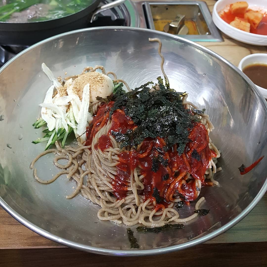 출처 : 팔송식당 인스타그램 검색 결과