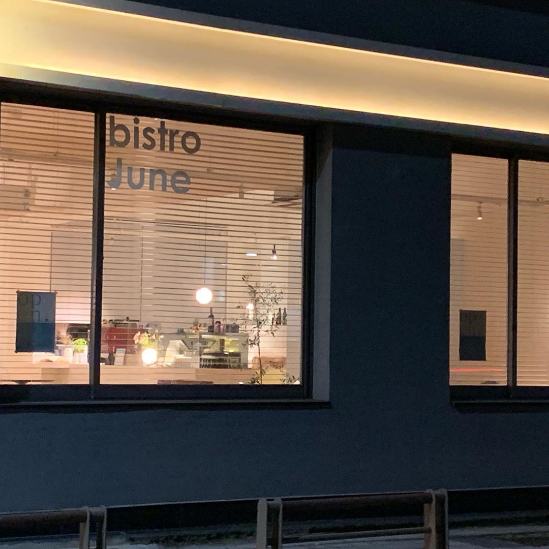 place_img