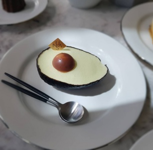 우나스 매장 사진, 서울특별시 강남구 도산대로 318