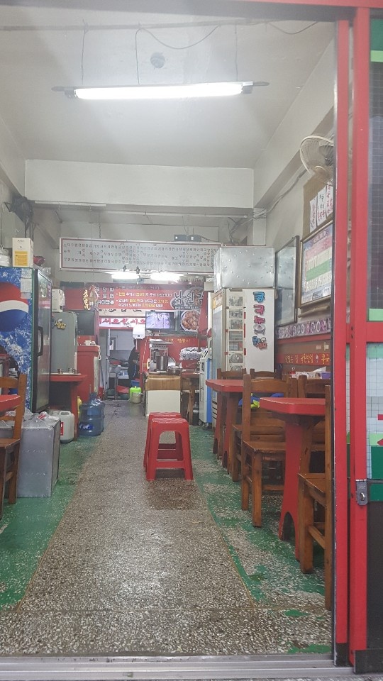 place_img