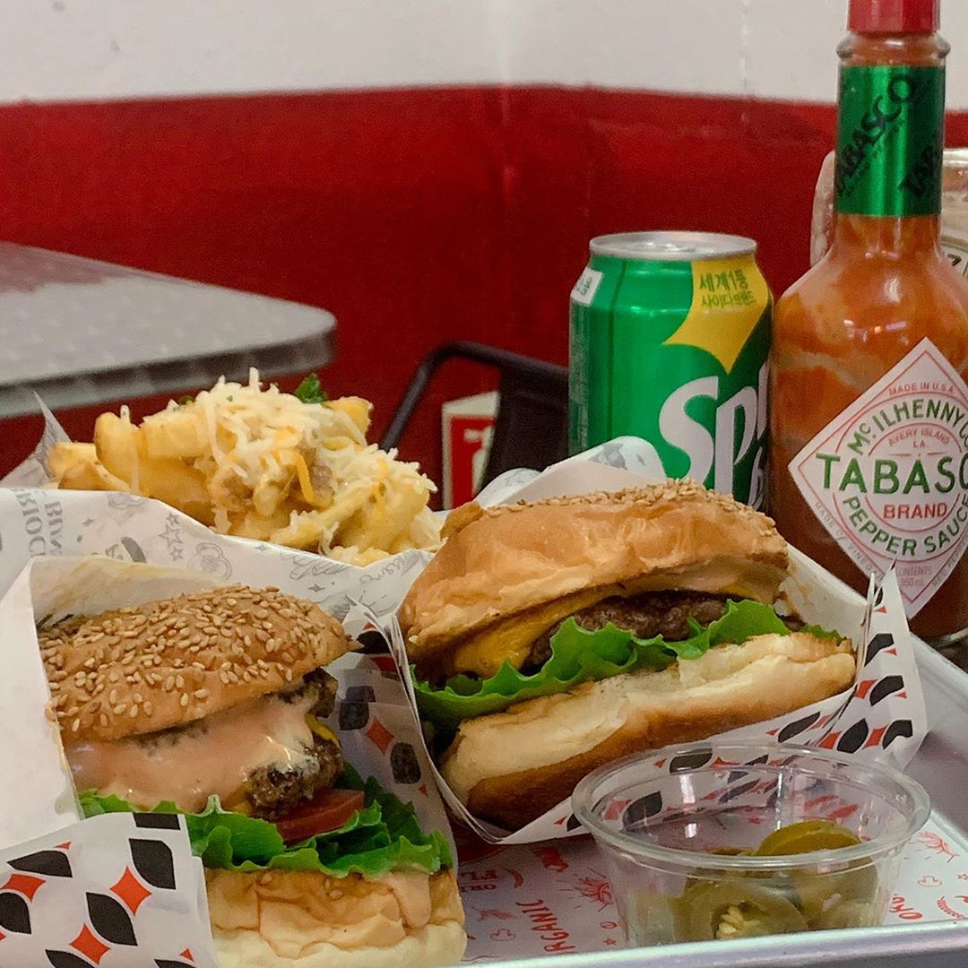 퍼퓰러버거 - 대전, 서구-갈마 도마 | 맛집검색 식신