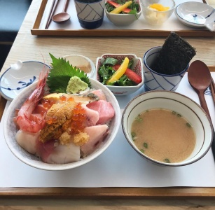 출처 : 고급오복수산 공식 인스타그램