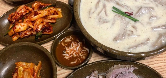 엘림 들깨수제비칼국수