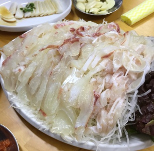 부산명물횟집 매장 사진, 부산광역시 중구 자갈치해안로 55