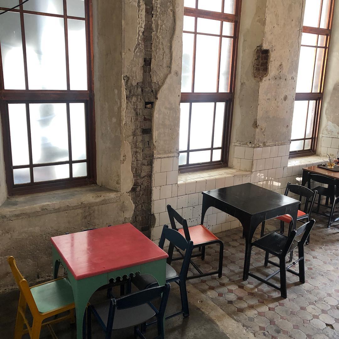 place_img