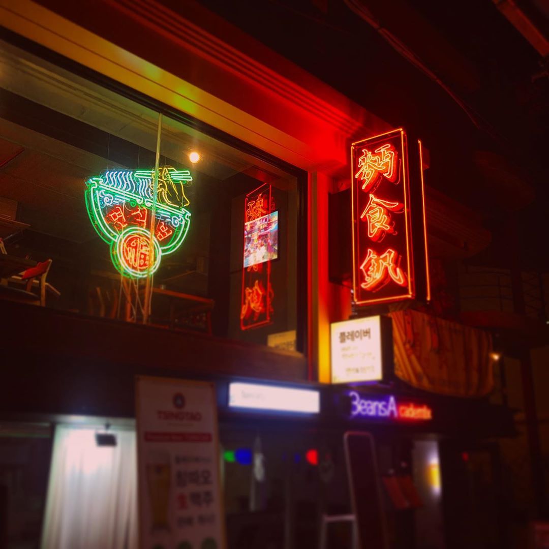 place_img