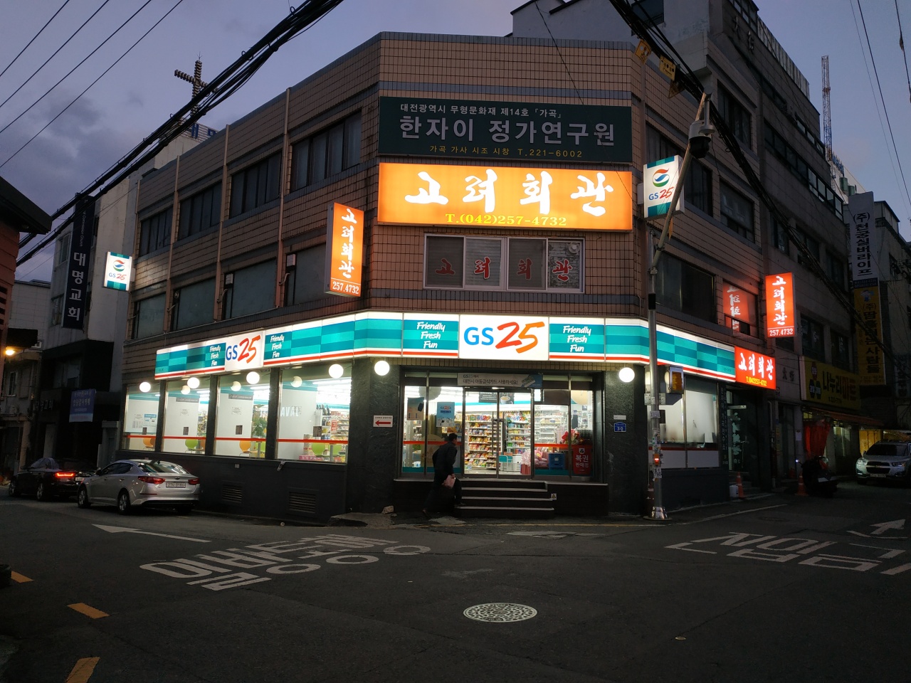 place_img