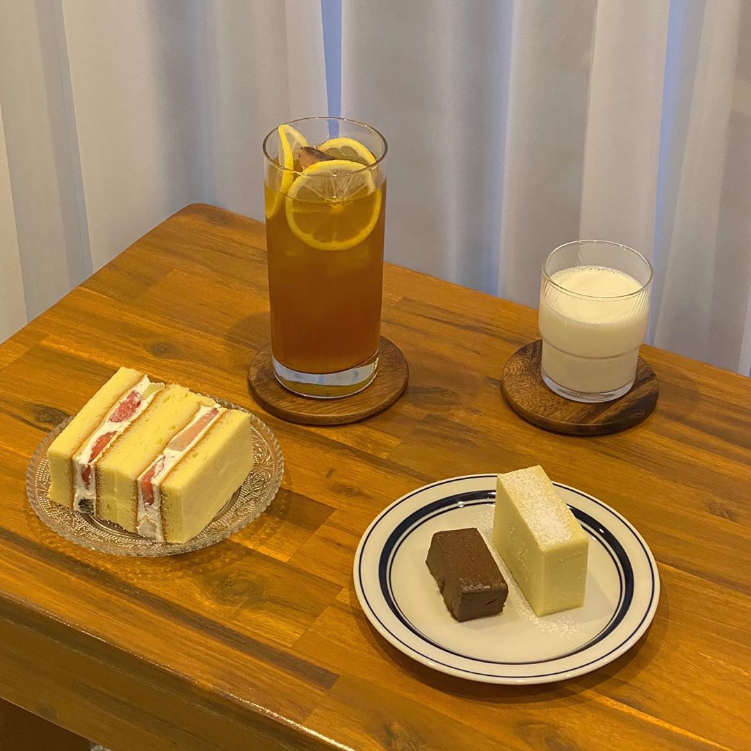 출처 : 명배과자점 인스타그램 검색 결과