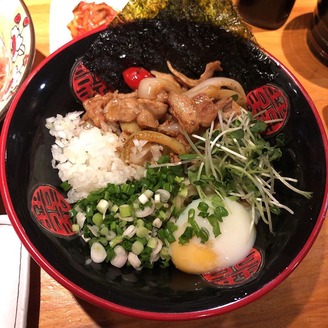 place_img