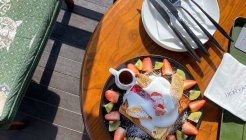 비래키키 매장 이미지