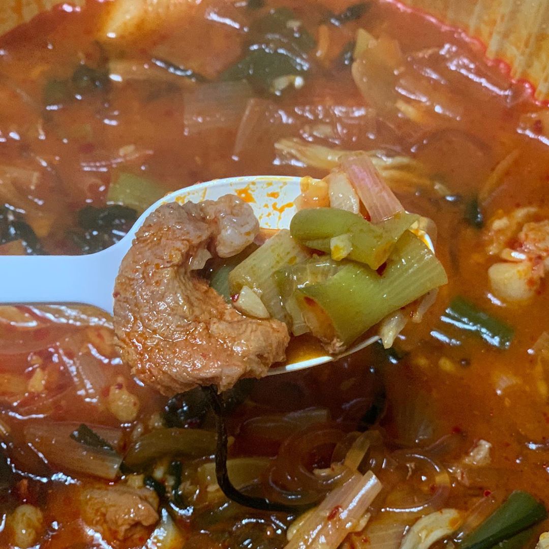 출처 : 고령촌돼지찌게 인스타그램 검색 결과