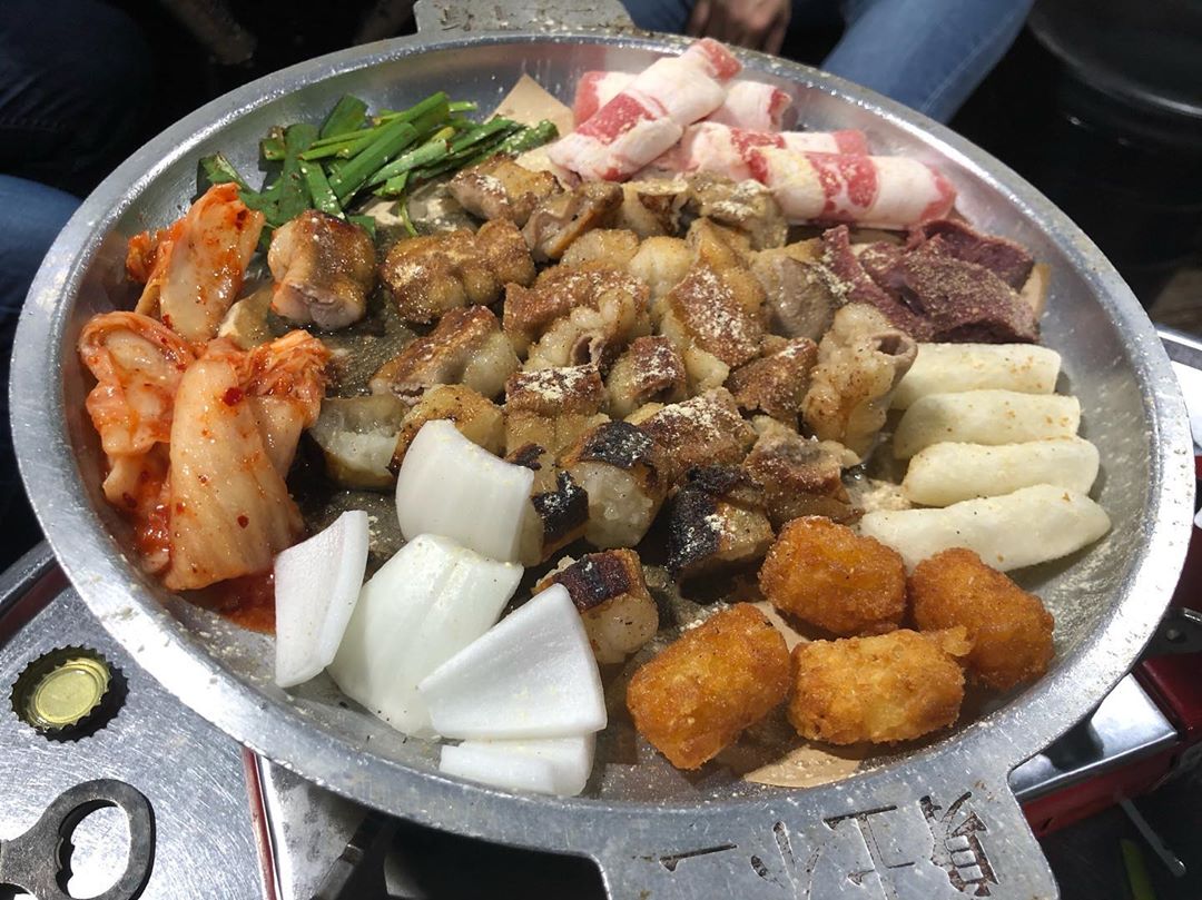 출처 : 황소곱창 건대본점 인스타그램 검색 결과