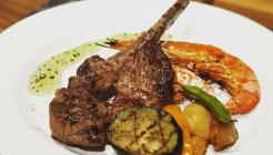 더아리엘 매장 이미지