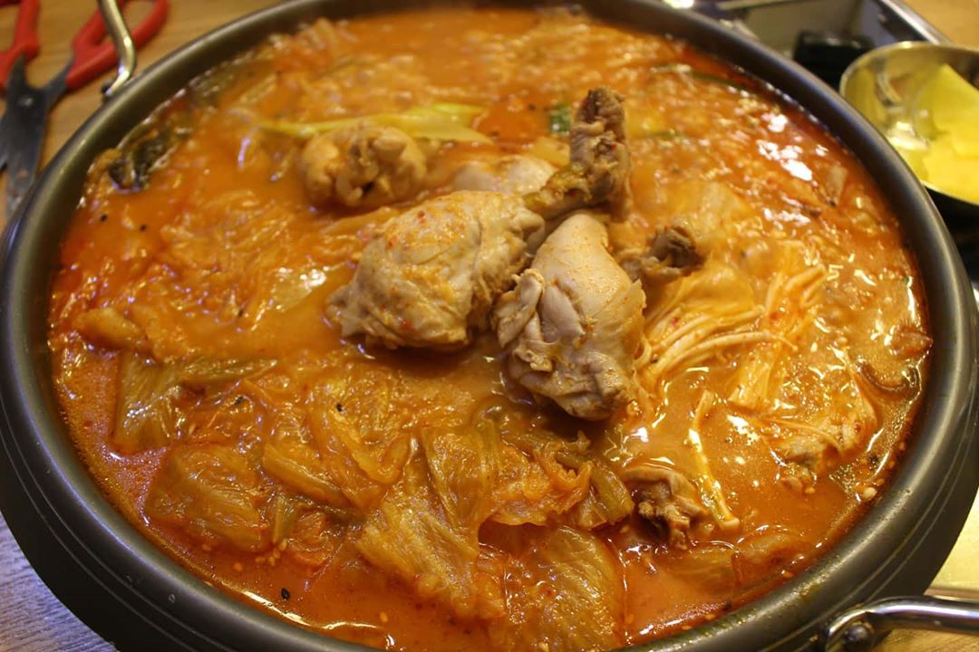 출처 : 백마강닭고을 인스타그램 검색 결과