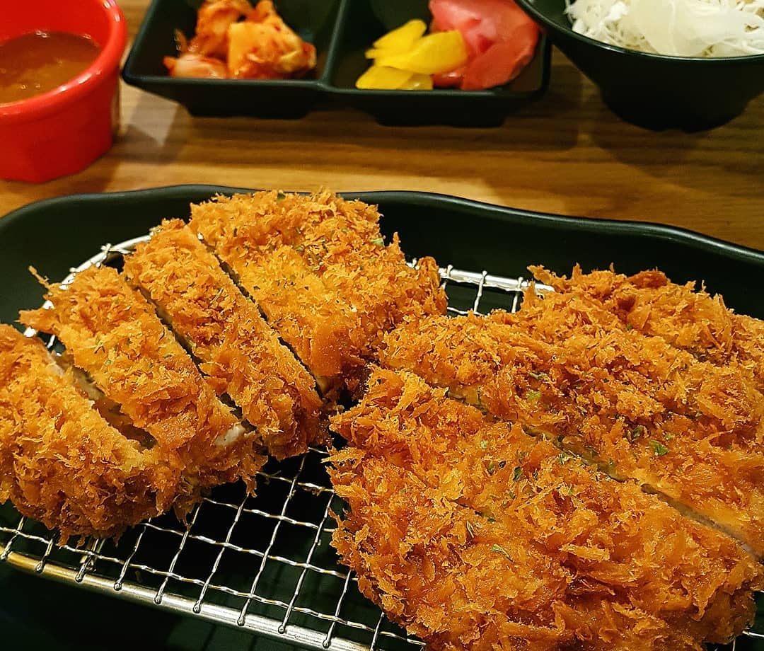 출처 : 차차돈까스 인스타그램 검색 결과