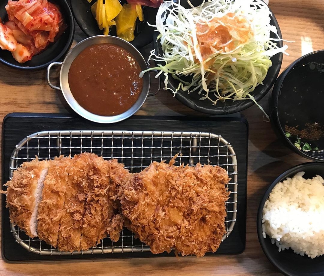 출처 : 차차돈까스 인스타그램 검색 결과