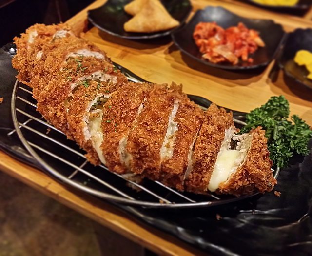 출처 : 차차돈까스 인스타그램 검색 결과